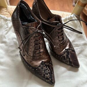 Elegant Brown Snakeskin Women's Shoes